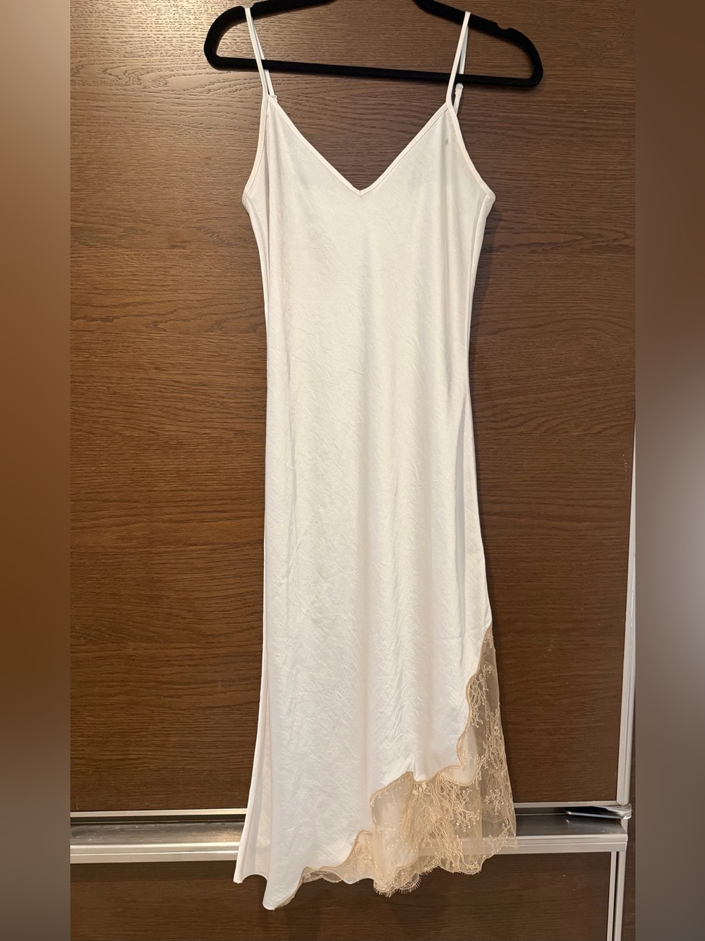Aritzia Wilfred Sonnet Satin Dress - Picture 4 of 4